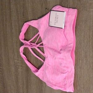 VS athletic bra NWT